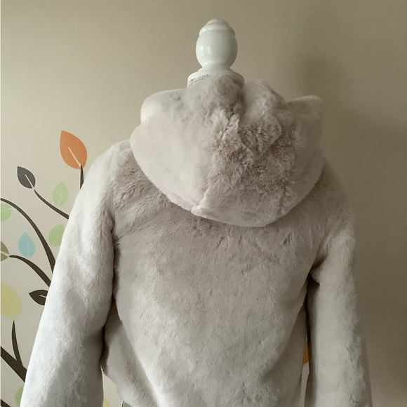 Marks and Spencer’s Girls jacket - Picture 4 of 8